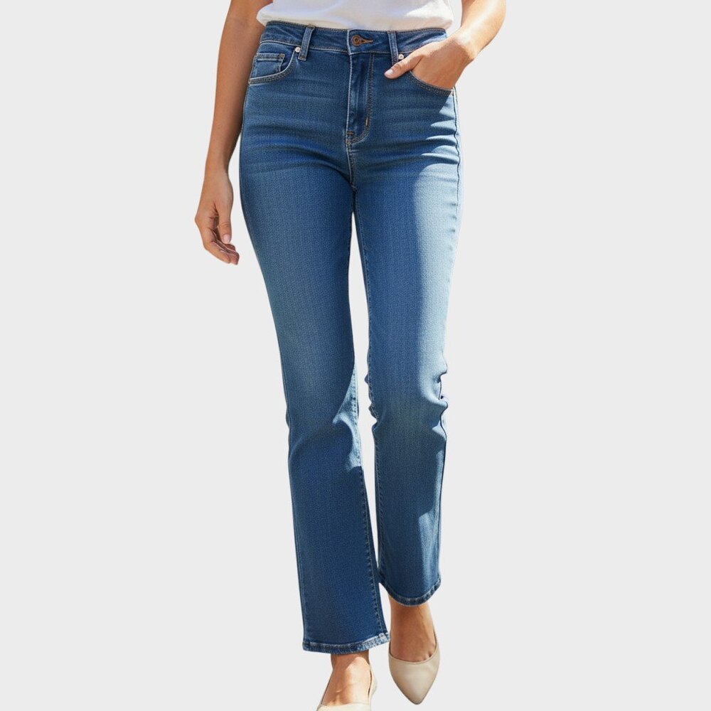Eddie Bauer Curvy Jeans Womens 4 Blue Stretch Bootcut Denim Classic Fit